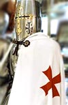Рыцарь ордена иоаннитов с мальтийским крестом